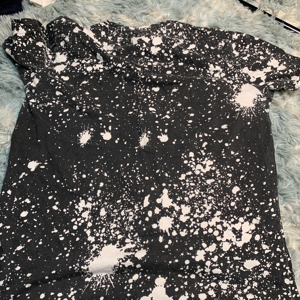 Black “paint splatter” tee